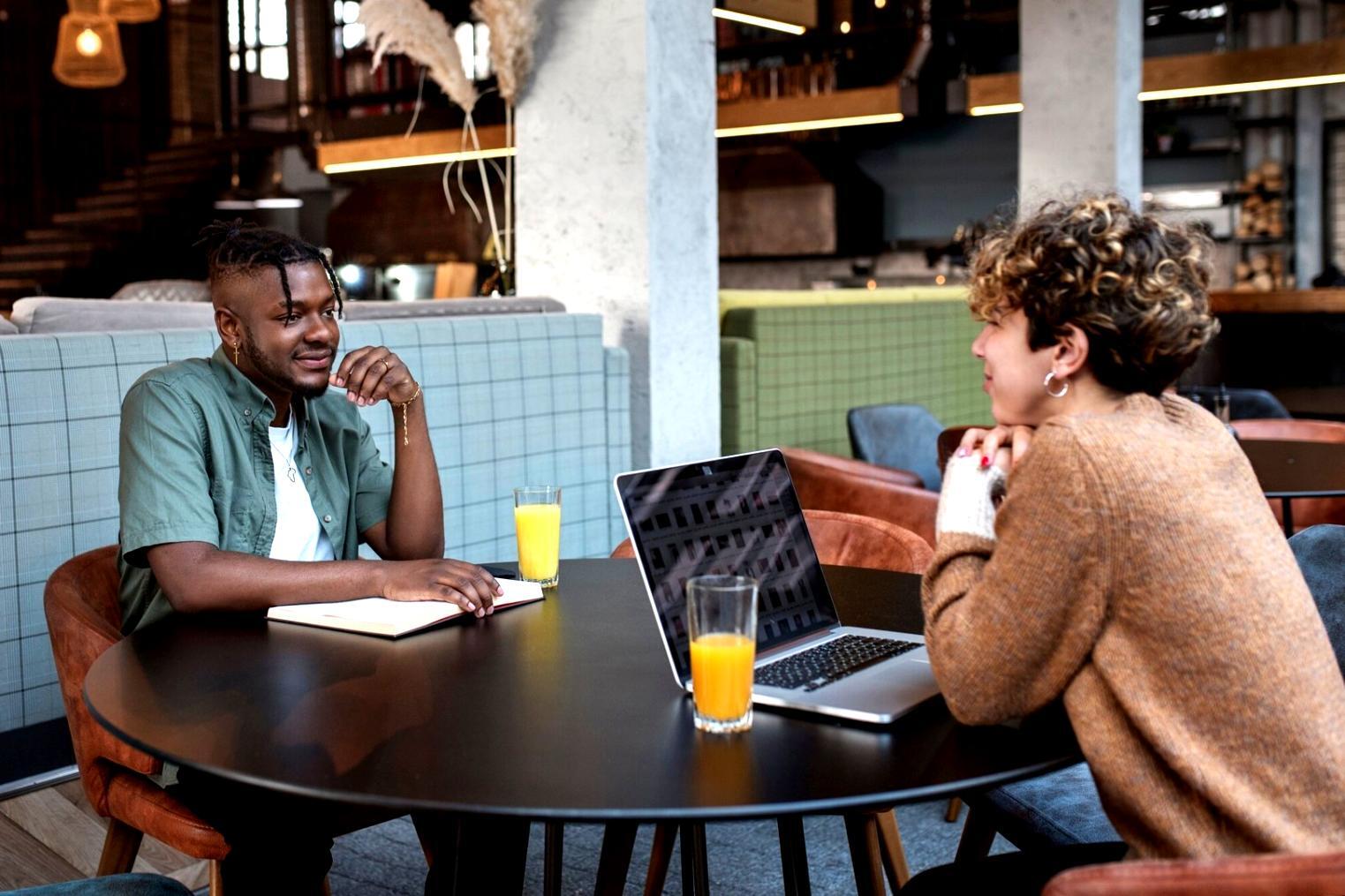 Tableau de suivi financier créé par un étudiant lors d'un atelier pratique à Orléans